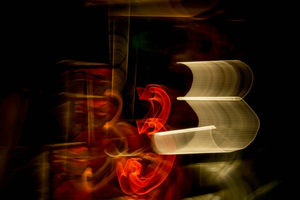 Damiaan Tremelo - Hildegarde - Lightpainting